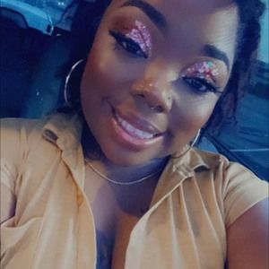 Meet your Posher, Merissa